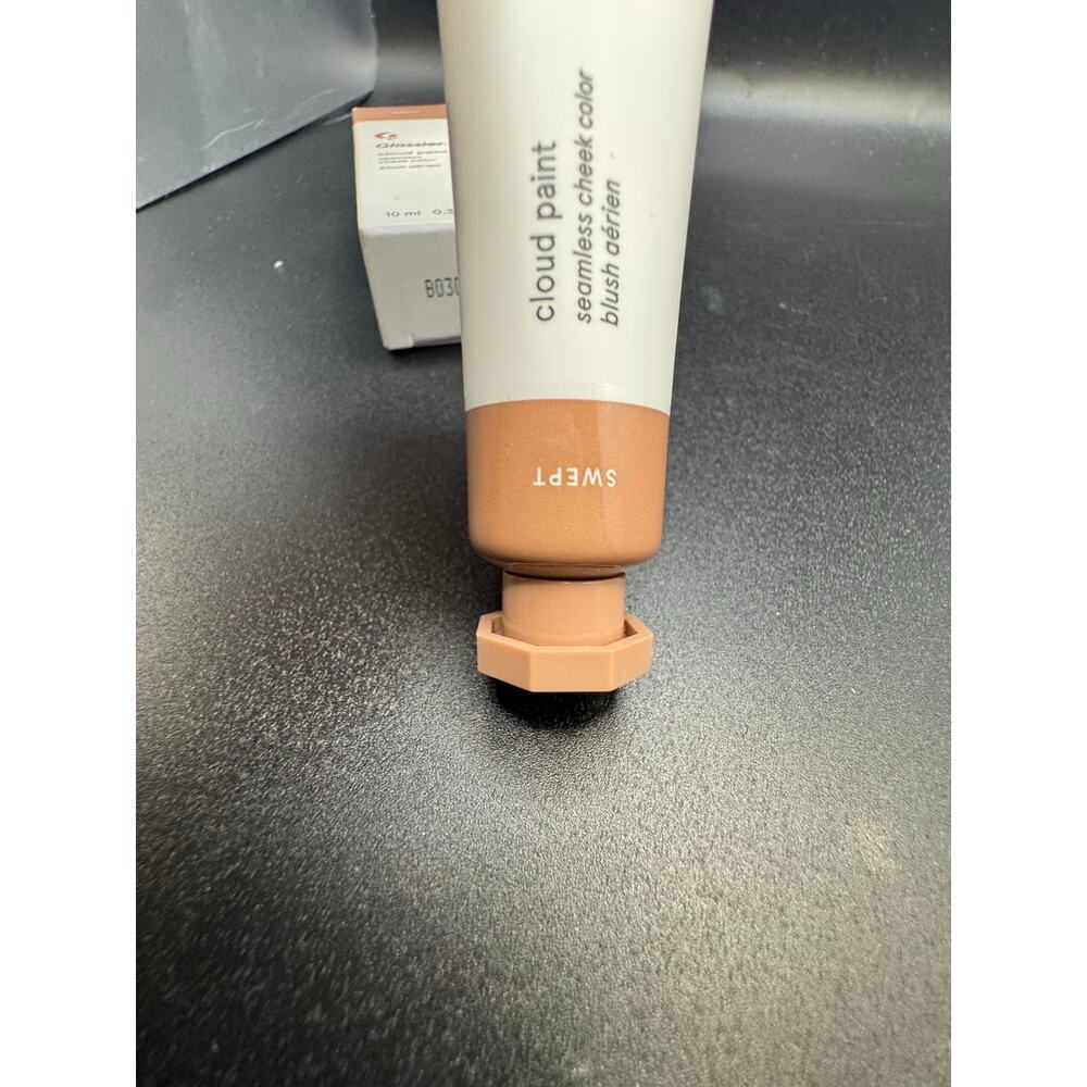 NWT Glossier Cloud Paint Cheek Color shade Swept - Picture 5 of 5